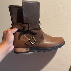 Sorrel boots